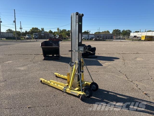 Sumner 2118 Hoists and material elevators