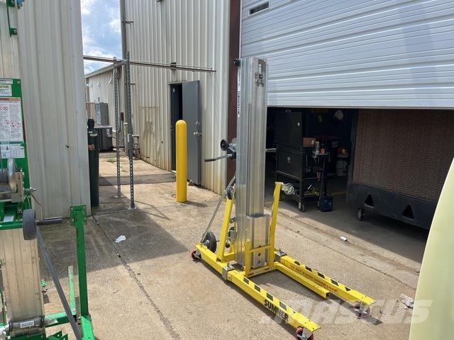 Sumner 2118 Hoists and material elevators