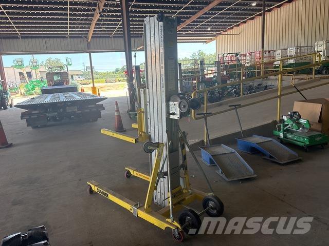 Sumner 2124 Hoists and material elevators