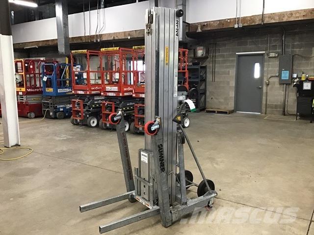 Sumner 2124 Hoists and material elevators