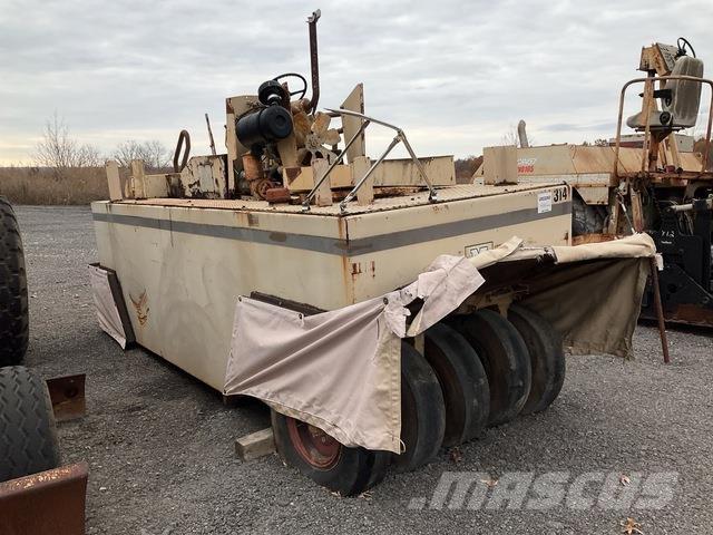 Tampo  Pneumatic tired rollers