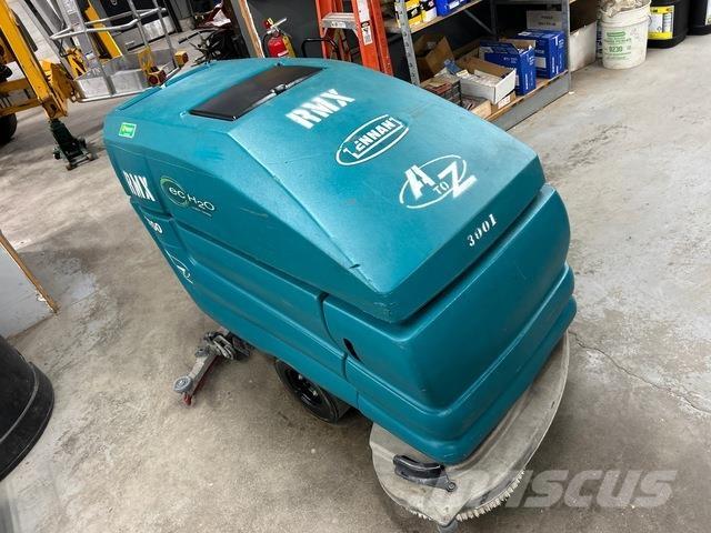 Tennant 5700 Scrubber dryers