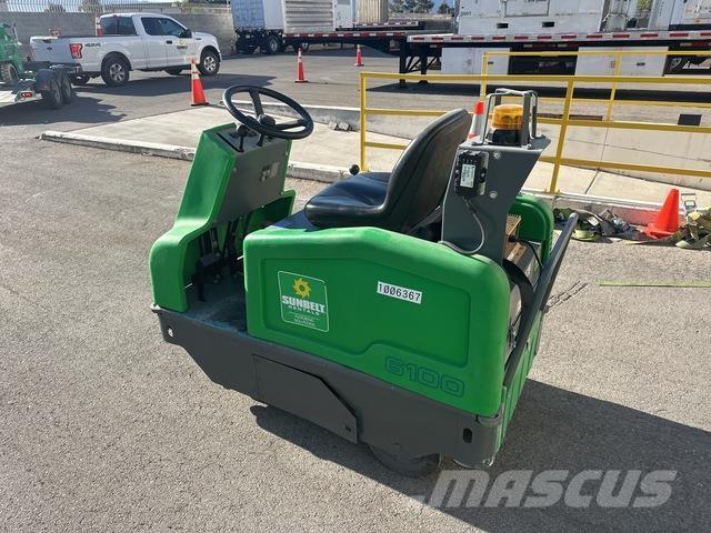 Tennant 6100 Indoor sweepers