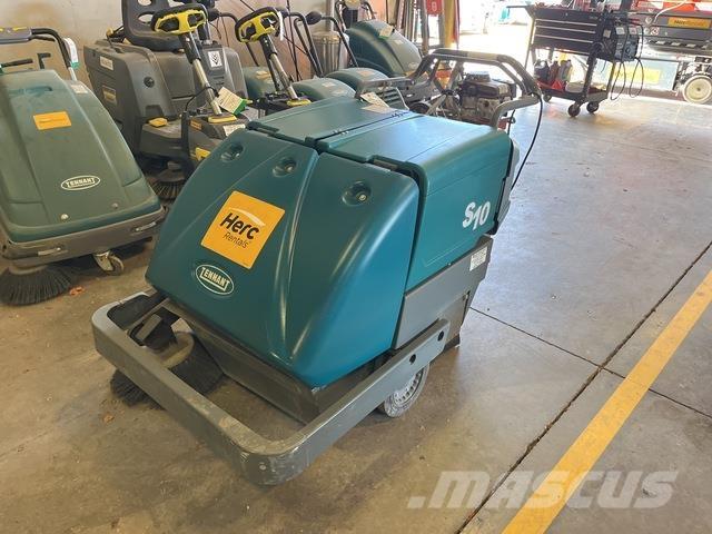 Tennant S10 Indoor sweepers