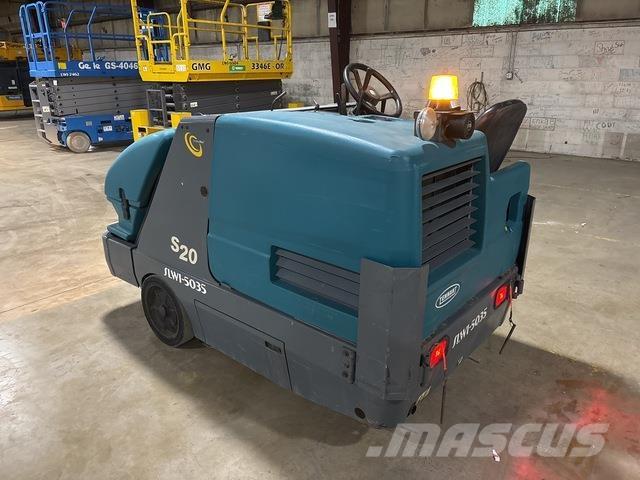 Tennant S20 Indoor sweepers