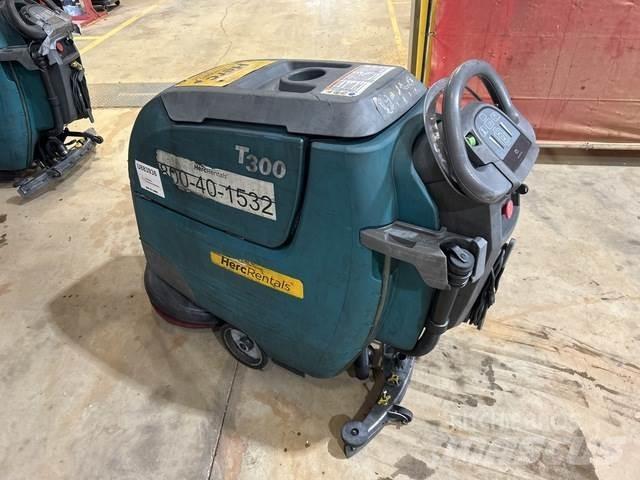 Tennant T300 Scrubber dryers