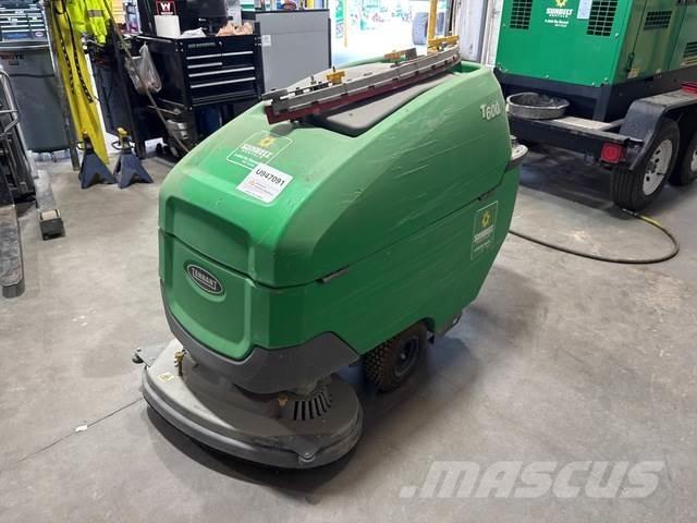 Tennant T600E Scrubber dryers