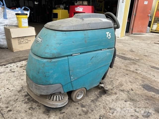  Tennent T5 Indoor sweepers
