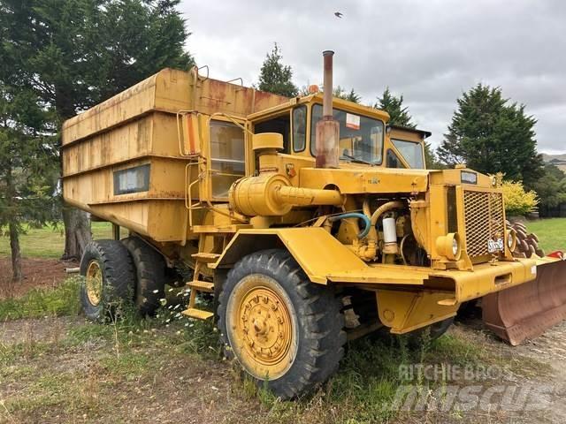 Terex 3303 Water bowser