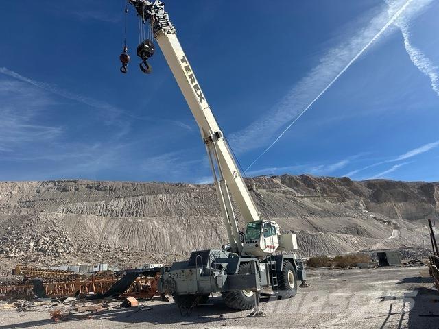 Terex RT175 Rough terrain cranes