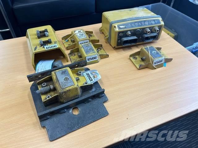 Topcon  Other components