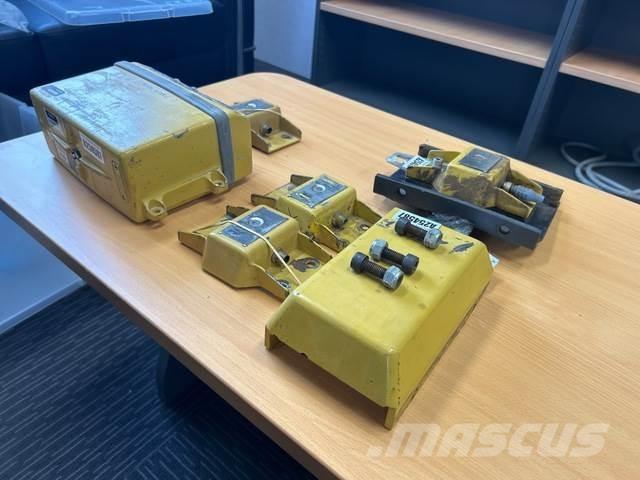 Topcon  Other components