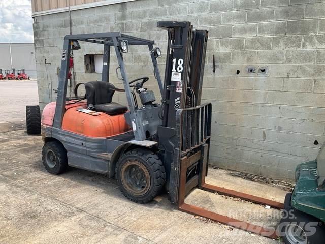 Toyota 6FGU30 Other