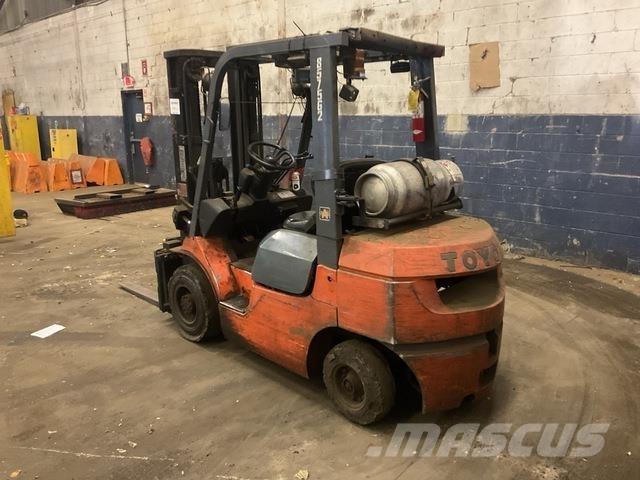 Toyota 7FGU25 Other
