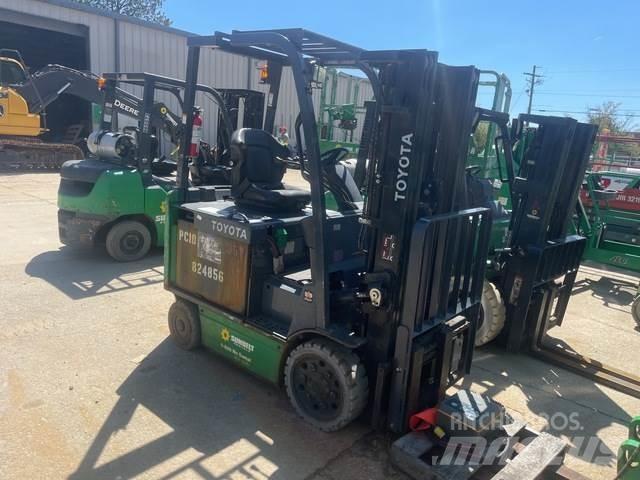 Toyota 8FBCU25 Electric forklift trucks