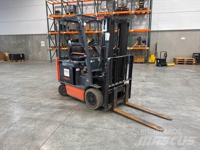 Toyota 8FBCU25 Electric forklift trucks