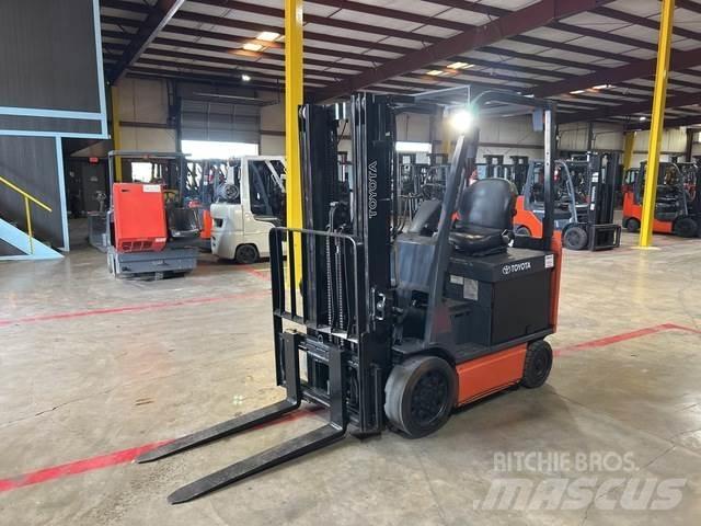 Toyota 8FBCU25 Electric forklift trucks
