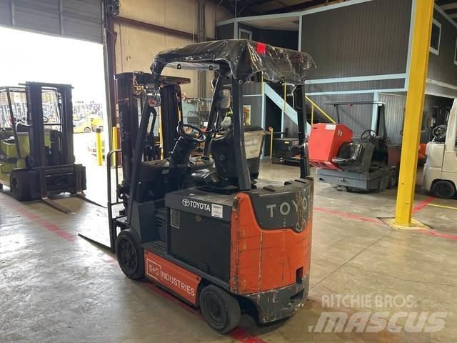 Toyota 8FBCU25 Electric forklift trucks