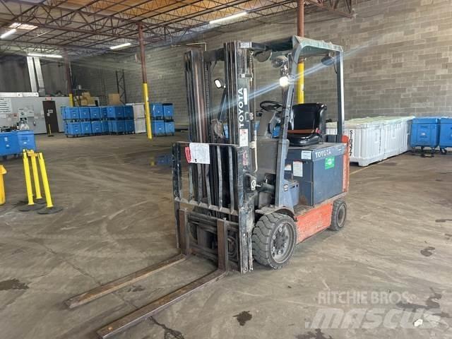 Toyota 8FBCU25 Electric forklift trucks