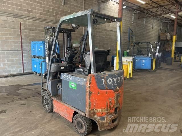 Toyota 8FBCU25 Electric forklift trucks