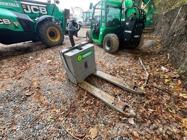 Toyota 8HBW23 Hand pallet truck