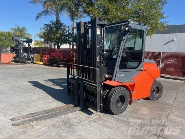 Toyota 9FBM70T Electric forklift trucks
