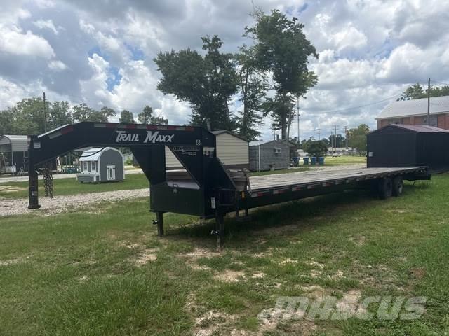 Trail Maxx  Car carrier