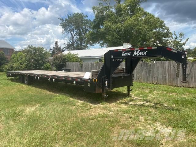 Trail Maxx  Car carrier