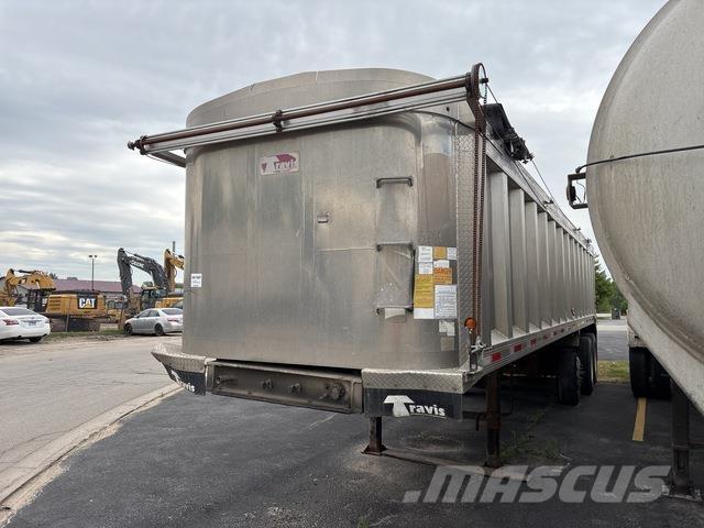 Travis T/102 Tipper trailers