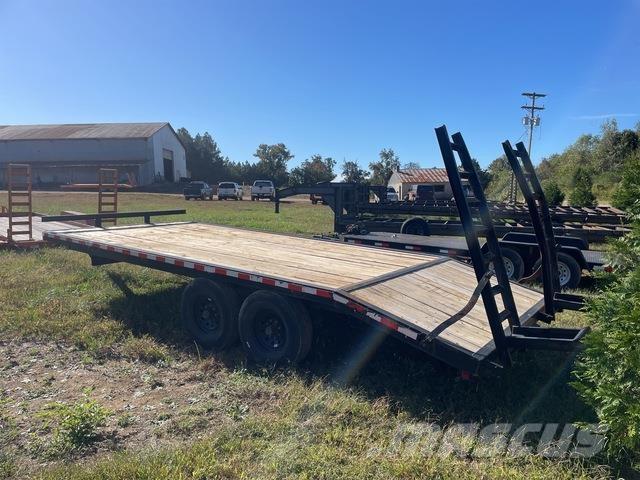 Triple Crown Car carrier