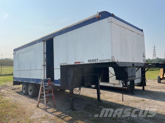  Utilimaster Box Trailers