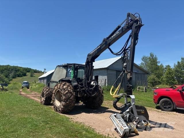 Valtra X120 Tractors