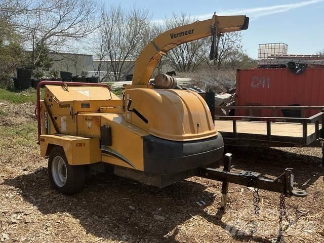 Vermeer BC1500 Wood chippers