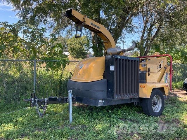Vermeer BC1500 Wood chippers