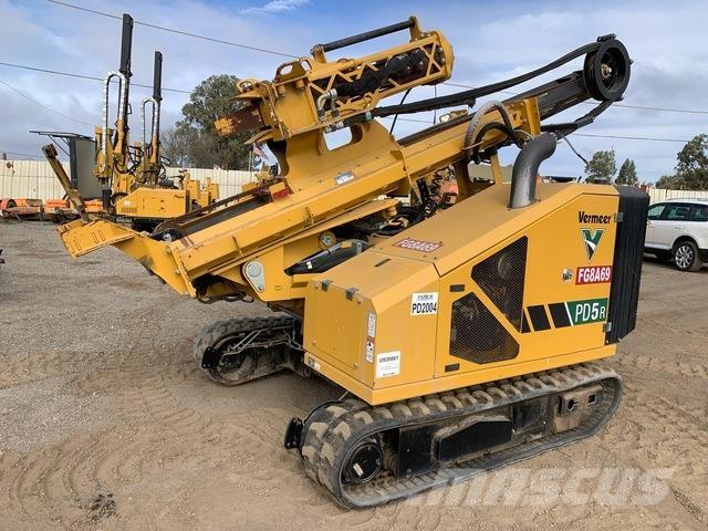 Vermeer PD5R Vibratory pile drivers