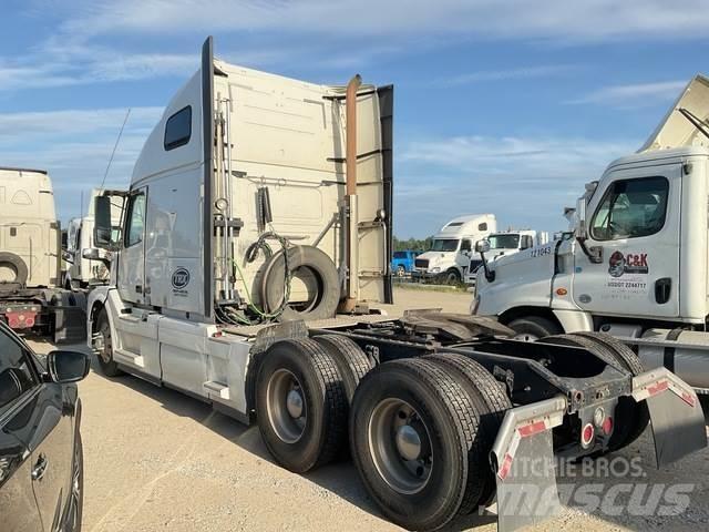 Volvo  Prime Movers