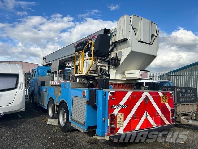 Volvo  Truck mounted platforms