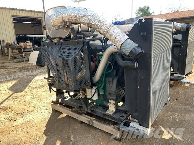 Volvo 10.8L Engines