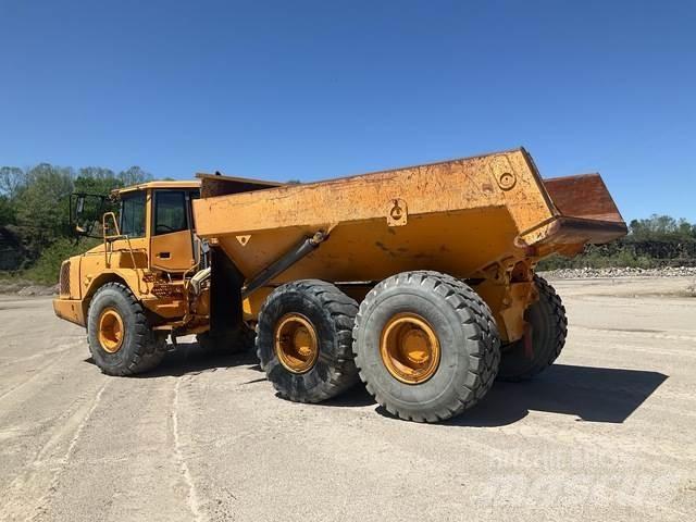 Volvo A25D Articulated Haulers