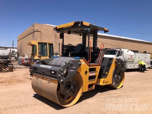 Volvo DD105 Twin drum rollers