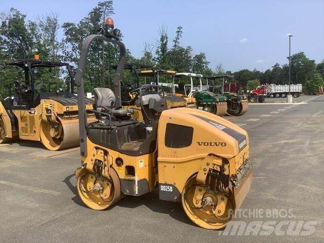 Volvo DD25B Twin drum rollers