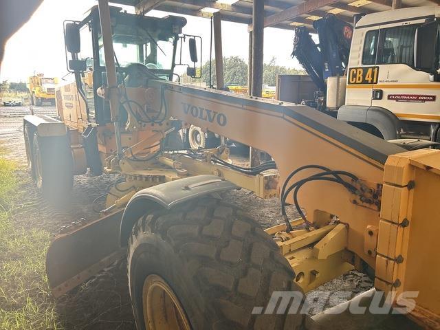 Volvo G990 Graders