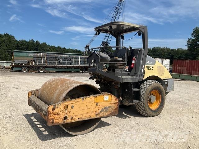 Volvo SD70D Single drum rollers
