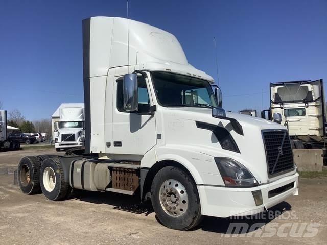 Volvo VNL Prime Movers