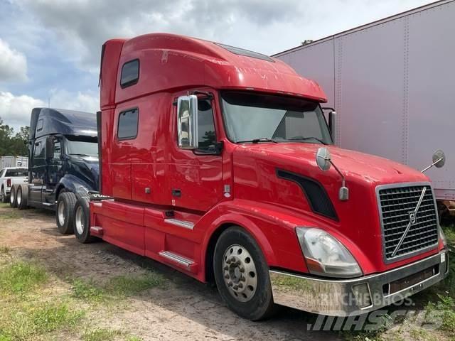 Volvo VNL Prime Movers