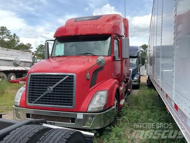Volvo VNL Prime Movers