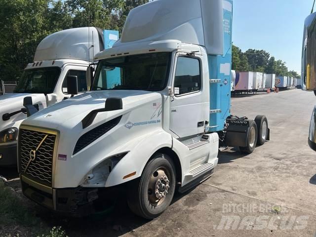 Volvo VNL Prime Movers