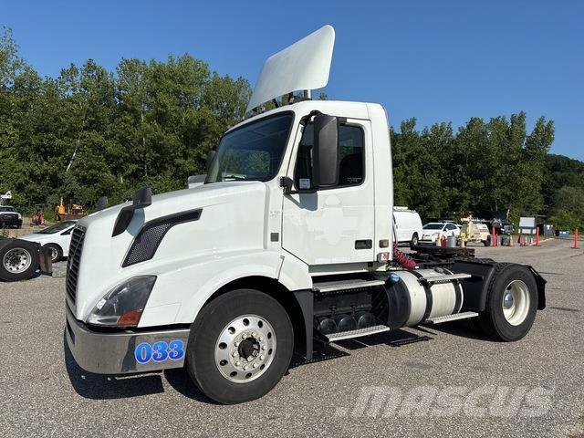 Volvo VNL Prime Movers