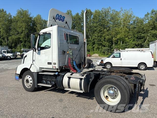 Volvo VNL Prime Movers