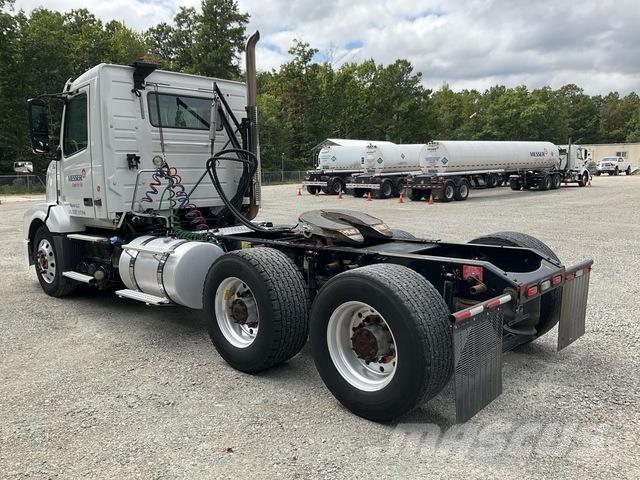 Volvo VNL Prime Movers